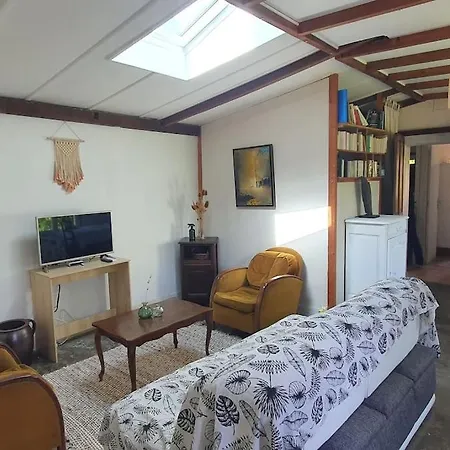 House With Access Дом отдыха